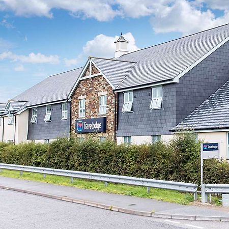Travelodge Wadebridge Exterior photo